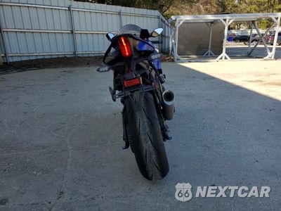 Czwarte zdjęcie samochodu z boku: 2023 YAMAHA YZFR1 VIN:JYARN66E9PA002845 - miniatura