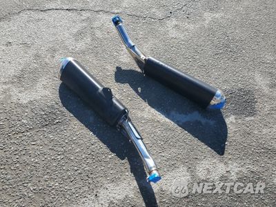 Zdjęcie 9 z 10 samochodu: 2017 SUZUKI GSX1300 RA VIN:JS1GX72B0H2100742 - miniatura
