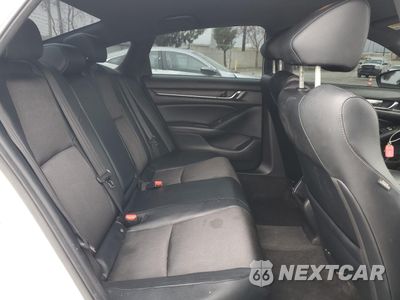 Zdjęcie 11 z 15 samochodu: 2018 HONDA ACCORD SPORT VIN:1HGCV1F34JA063895 - miniatura