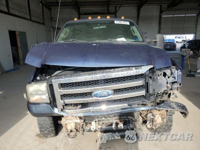 Piąte zdjęcie samochodu w środku: 2005 FORD F350 SRW SUPER DUTY VIN:1FTWW31P15EB56631 - miniatura
