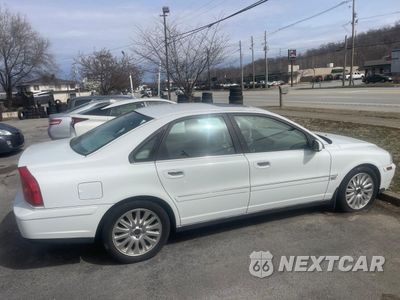 Piąte zdjęcie samochodu w środku: 2004 VOLVO S80 VIN:YV1TS92D441343741 - miniatura