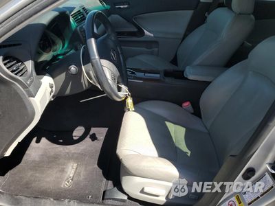 Zdjęcie 7 z 12 samochodu: 2007 LEXUS IS 250 VIN:JTHBK262075048942 - miniatura