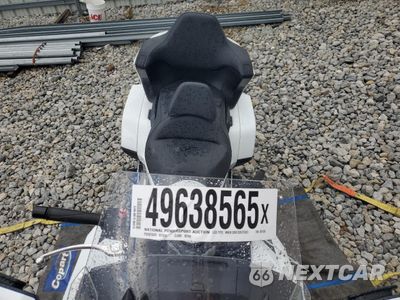 Piąte zdjęcie samochodu w środku: 2018 HONDA GL1800 VIN:JH2SC7904JK001936 - miniatura
