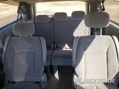 Zdjęcie 10 z 15 samochodu: 2006 DODGE GRAND CARAVAN SXT VIN:2D4GP44L16R926642 - miniatura