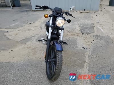 Drugie zdjęcie samochodu z przodu: 2019 HONDA VT1300 CX VIN:JH2SC6122KK400370 - miniatura
