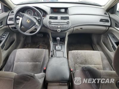Zdjęcie 8 z 14 samochodu: 2008 HONDA ACCORD LX VIN:JHMCP26378C055611 - miniatura