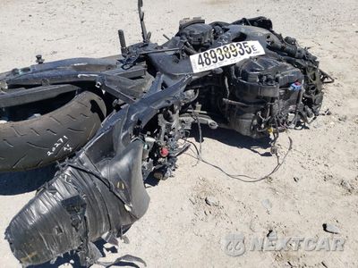 Zdjęcie 6 z 9 samochodu: 2015 HONDA CBR1000 RR VIN:JH2SC5918FK700071 - miniatura