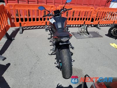Czwarte zdjęcie samochodu z boku: 2024 YAMAHA MT07 C VIN:JYARM32Y1RA001662 - miniatura