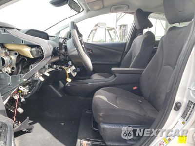 Zdjęcie 7 z 15 samochodu: 2017 TOYOTA PRIUS VIN:JTDKBRFU6H3029594 - miniatura