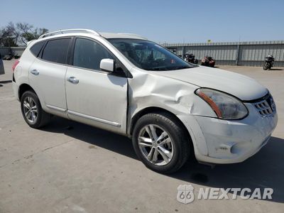 Czwarte zdjęcie samochodu z boku: 2013 NISSAN ROGUE S VIN:JN8AS5MT6DW006506 - miniatura
