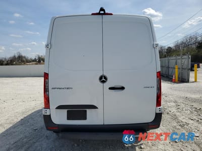 Zdjęcie 6 z 14 samochodu: 2023 MERCEDES-BENZ SPRINTER 2500 VIN:W1Y4KBHY7PT130637 - miniatura