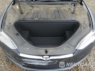 Zdjęcie 13 z 14 samochodu: 2018 TESLA MODEL S VIN:5YJSA1E22JF295577 - miniatura
