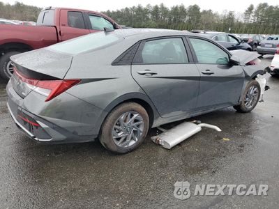 Trzecie zdjęcie samochodu z tyłu: 2024 HYUNDAI ELANTRA BLUE VIN:KMHLM4DJ2RU094041 - miniatura