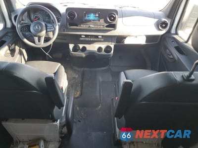 Zdjęcie 8 z 13 samochodu: 2023 MERCEDES-BENZ SPRINTER 2500 VIN:W1Y40CHY0PT142320 - miniatura