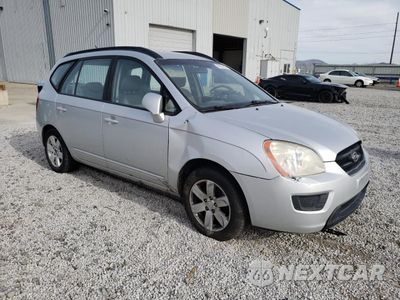 Czwarte zdjęcie samochodu z boku: 2008 KIA RONDO BASE VIN:KNAFG525287145861 - miniatura