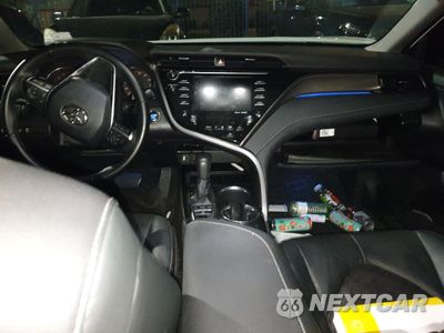Zdjęcie 8 z 12 samochodu: 2019 TOYOTA CAMRY XSE VIN:4T1B61HK3KU839389 - miniatura