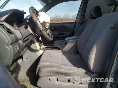 Zdjęcie 7 z 14 samochodu: 2007 HONDA PILOT EX VIN:5FNYF18427B003587 - miniatura