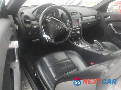 Zdjęcie 8 z 12 samochodu: 2006 MERCEDES-BENZ SLK 55 AMG VIN:WDBWK73F16F084525 - miniatura