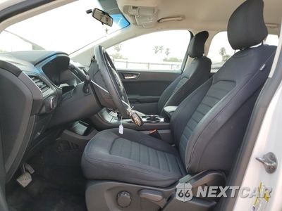Zdjęcie 7 z 13 samochodu: 2016 FORD EDGE SE VIN:2FMPK3G91GBB31215 - miniatura
