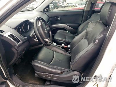 Zdjęcie 7 z 14 samochodu: 2010 MITSUBISHI OUTLANDER XLS VIN:JA4JS4AX4AZ002262 - miniatura