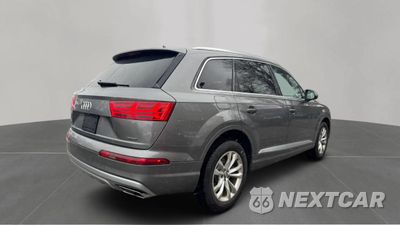 Czwarte zdjęcie samochodu z boku: 2018 AUDI Q7 PREMIUM PLUS VIN:WA1LHBF72JD003167 - miniatura