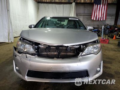 Piąte zdjęcie samochodu w środku: 2013 TOYOTA CAMRY HYBRID VIN:4T1BD1FK9DU080680 - miniatura