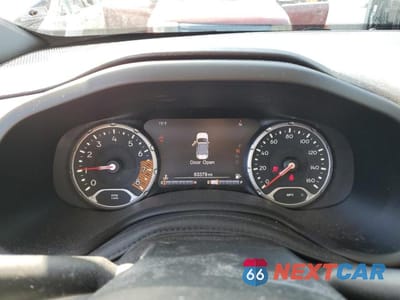 Zdjęcie 9 z 13 samochodu: 2021 JEEP RENEGADE LATITUDE VIN:ZACNJDBB0MPM81065 - miniatura