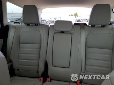 Zdjęcie 10 z 16 samochodu: 2017 FORD ESCAPE TITANIUM VIN:1FMCU9J99HUC06033 - miniatura