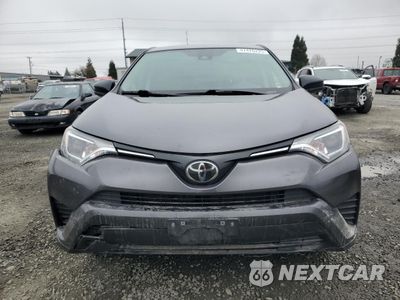 Piąte zdjęcie samochodu w środku: 2018 TOYOTA RAV4 LE VIN:2T3ZFREV8JW442052 - miniatura