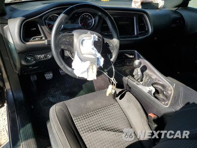 Zdjęcie 8 z 13 samochodu: 2016 DODGE CHALLENGER R/T VIN:2C3CDZBT7GH305521 - miniatura