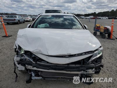 Piąte zdjęcie samochodu w środku: 2023 TOYOTA CAMRY LE VIN:4T1C11AK7PU151853 - miniatura