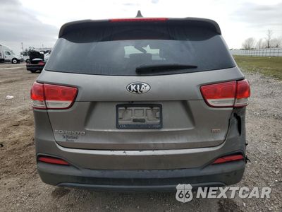 Zdjęcie 6 z 14 samochodu: 2016 KIA SORENTO LX VIN:5XYPG4A38GG063829 - miniatura