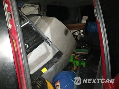 Zdjęcie 10 z 12 samochodu: 2003 KIA SEDONA EX VIN:KNDUP131136420326 - miniatura
