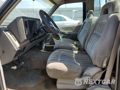 Zdjęcie 7 z 15 samochodu: 1991 CHEVROLET GMT-400 C1500 VIN:1GCDC14H9MZ201413 - miniatura