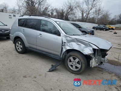 Czwarte zdjęcie samochodu z boku: 2010 MITSUBISHI OUTLANDER ES VIN:JA4AS2AW8AZ004110 - miniatura