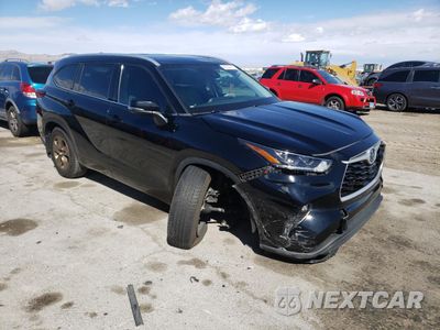 Czwarte zdjęcie samochodu z boku: 2022 TOYOTA HIGHLANDER HYBRID XLE VIN:5TDAARAH7NS511770 - miniatura