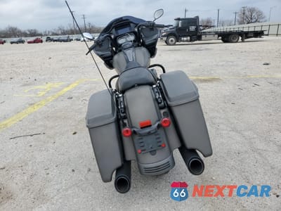 Czwarte zdjęcie samochodu z boku: 2019 HARLEY-DAVIDSON FLTRXS VIN:1HD1KTP15KB679638 - miniatura