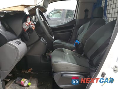 Zdjęcie 7 z 13 samochodu: 2014 NISSAN NV200 2.5S VIN:3N6CM0KN4EK700126 - miniatura