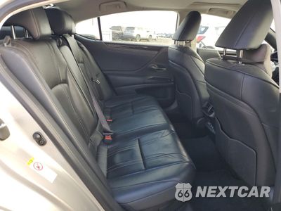 Zdjęcie 10 z 13 samochodu: 2019 LEXUS ES 300H VIN:JTHB21B13K2001857 - miniatura