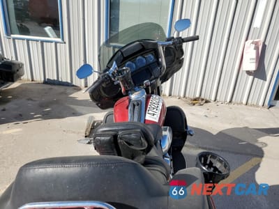 Zdjęcie 6 z 8 samochodu: 2019 HARLEY-DAVIDSON FLHTK VIN:1HD1KEF12KB643922 - miniatura
