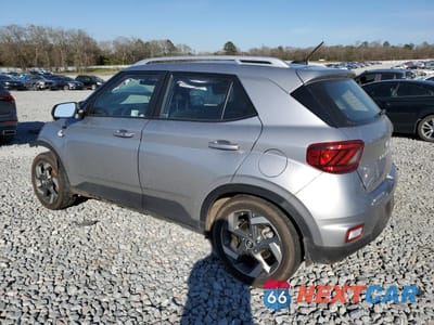 Drugie zdjęcie samochodu z przodu: 2024 HYUNDAI VENUE SEL VIN:KMHRC8A38RU326880 - miniatura