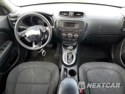 Zdjęcie 8 z 15 samochodu: 2015 KIA SOUL + VIN:KNDJP3A57F7798332 - miniatura