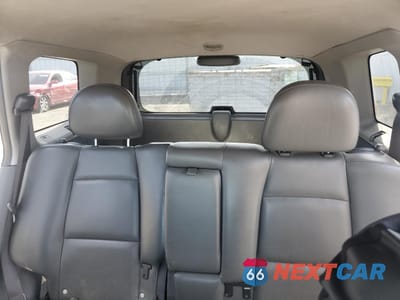 Zdjęcie 10 z 15 samochodu: 2002 HYUNDAI SANTA FE GLS VIN:KM8SC13D82U324289 - miniatura