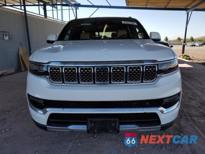 Piąte zdjęcie samochodu w środku: 2022 JEEP GRAND WAGONEER SERIES III VIN:1C4SJVGJ0NS118742 - miniatura