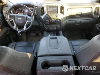 Zdjęcie 8 z 13 samochodu: 2020 CHEVROLET SILVERADO K2500 HEAVY DUTY LTZ VIN:1GC4YPEY6LF195282 - miniatura
