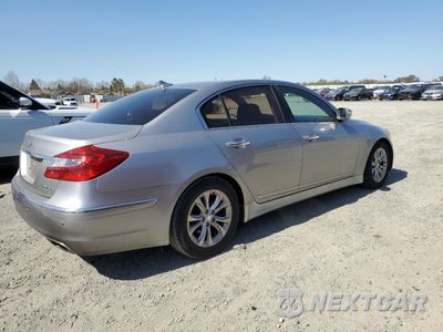Trzecie zdjęcie samochodu z tyłu: 2012 HYUNDAI GENESIS 3.8L VIN:KMHGC4DD7CU154160 - miniatura