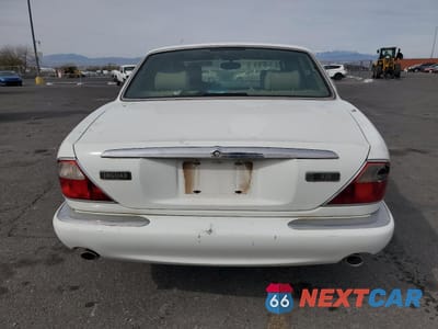 Zdjęcie 6 z 12 samochodu: 1999 JAGUAR XJ8 VIN:SAJHX1048XC861105 - miniatura