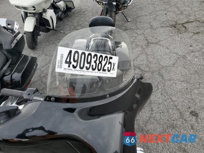 Piąte zdjęcie samochodu w środku: 2008 HARLEY-DAVIDSON FLHX VIN:1HD1KB4158Y637183 - miniatura
