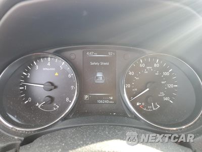Zdjęcie 9 z 12 samochodu: 2017 NISSAN ROGUE S VIN:5N1AT2MT1HC731084 - miniatura
