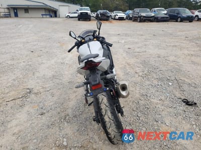 Czwarte zdjęcie samochodu z boku: 2025 KAWASAKI ZX400 S VIN:ML5ZXCS12SDA30927 - miniatura